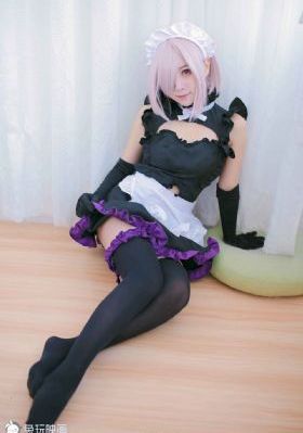 女大学生的沙龙室在线观看