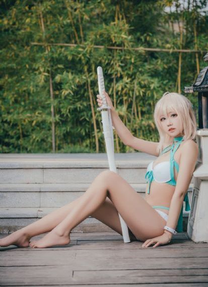 披萨女孩